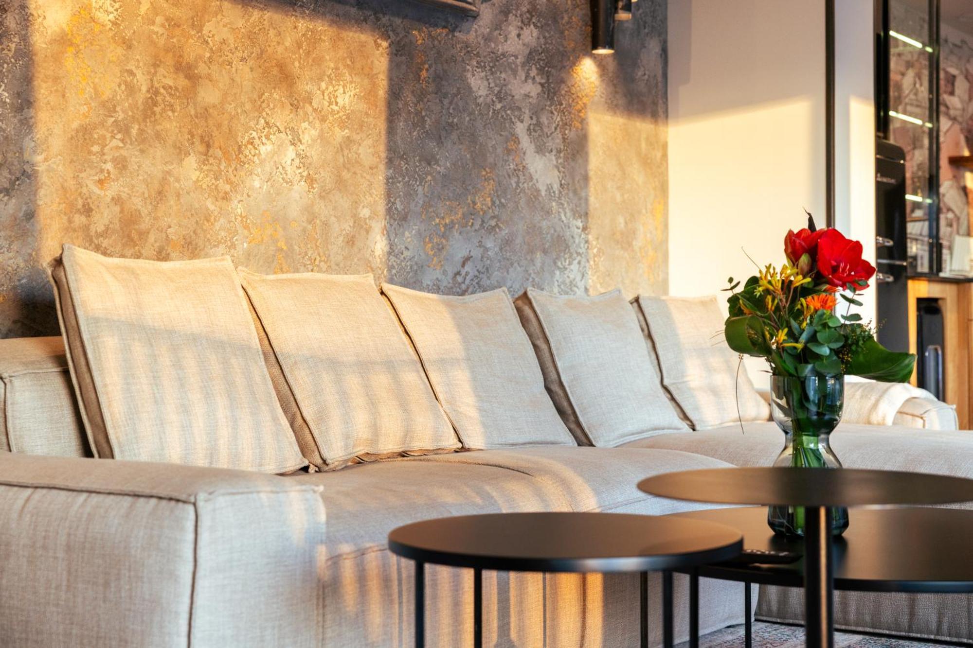 Nomadic Urban Premium Suites Krasków Eksteriør bilde