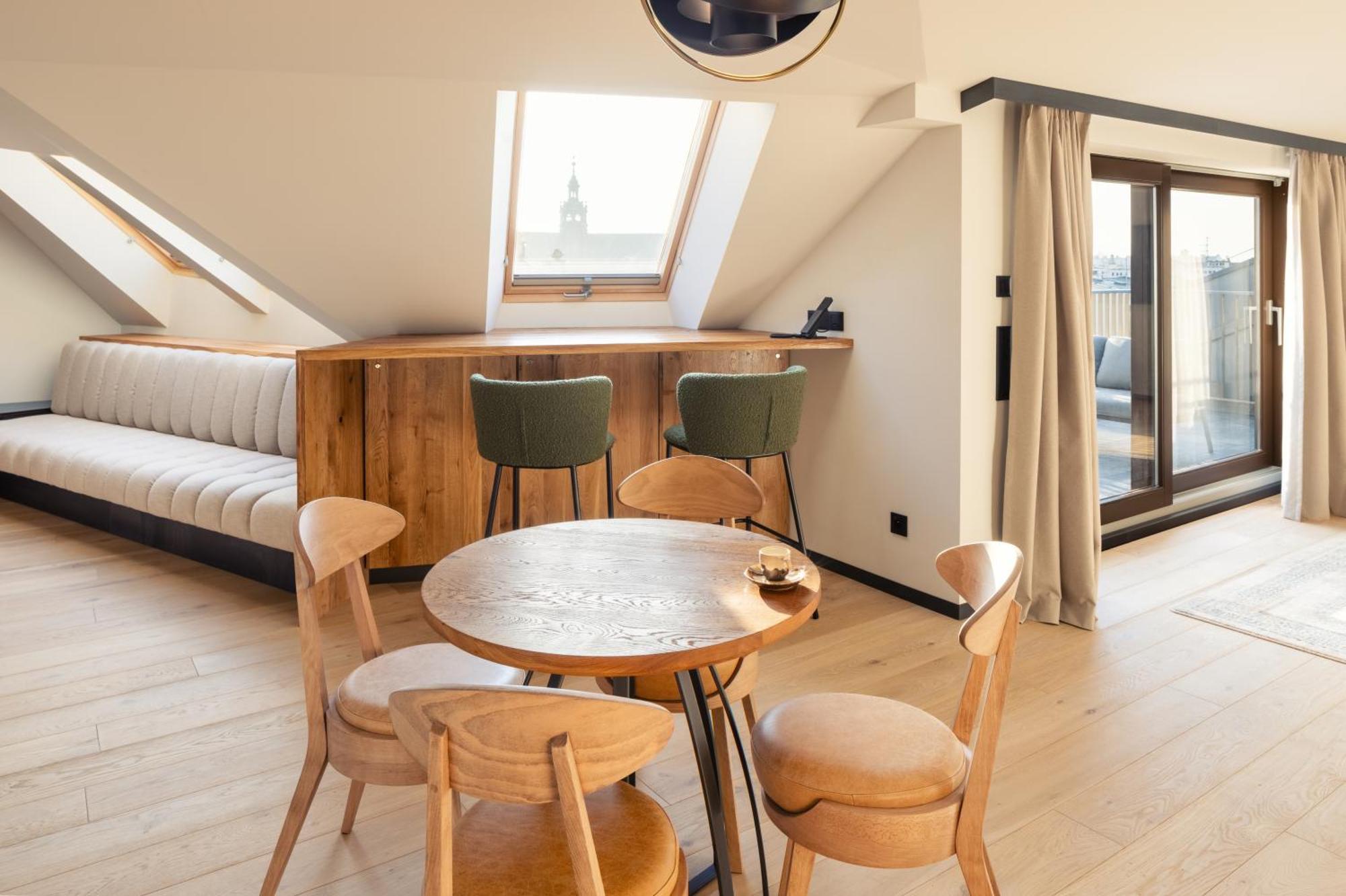 Nomadic Urban Premium Suites Krasków Eksteriør bilde