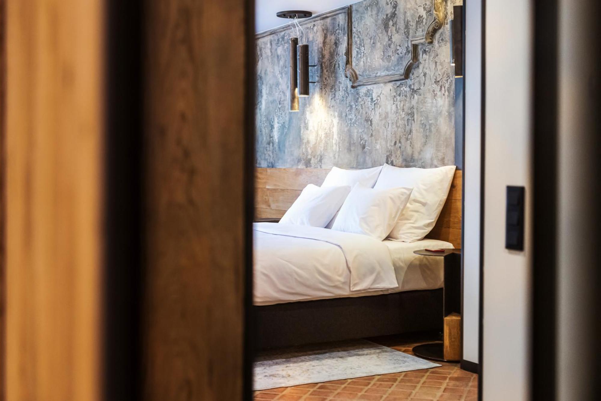 Nomadic Urban Premium Suites Krasków Eksteriør bilde