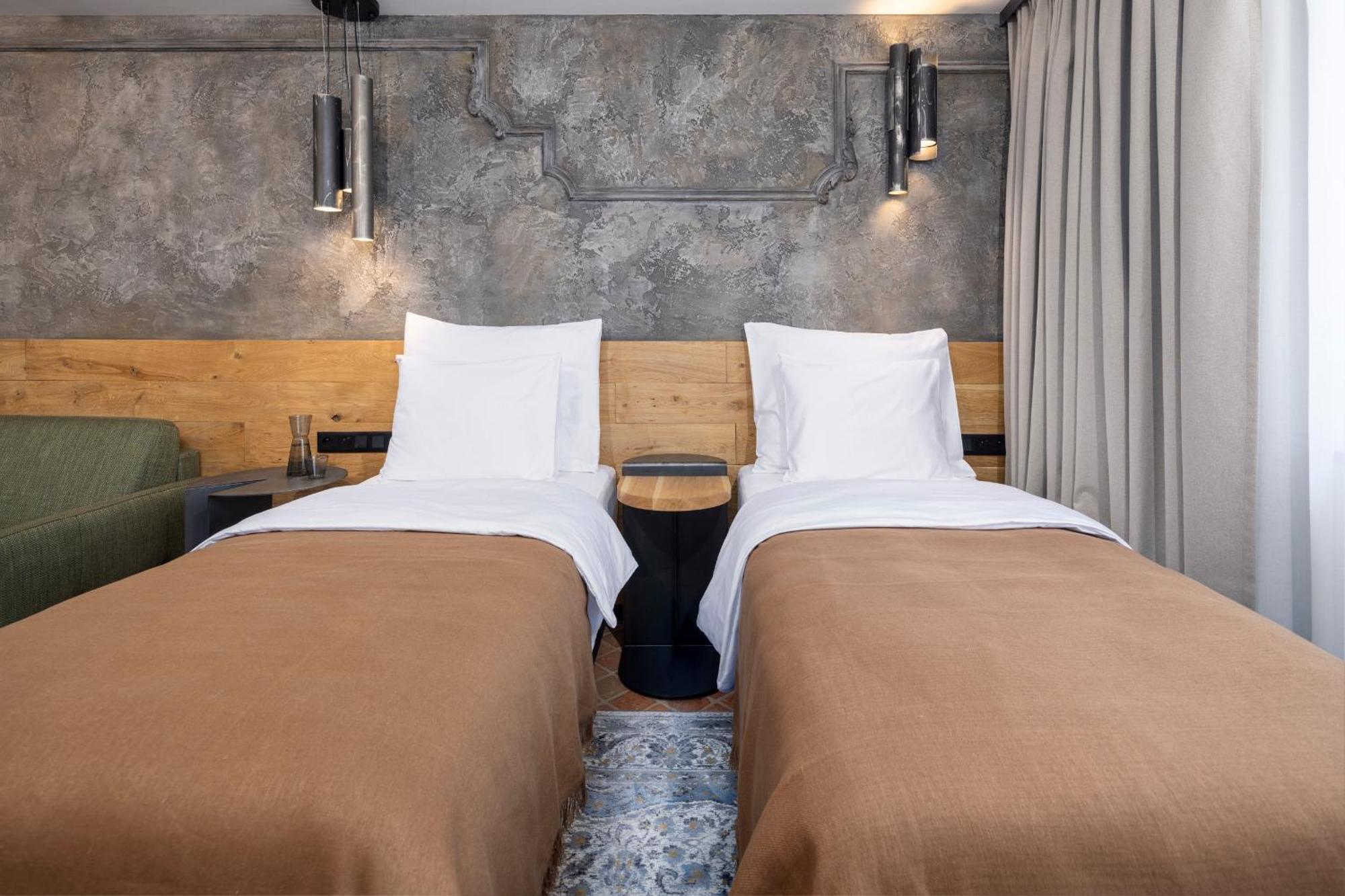 Nomadic Urban Premium Suites Krasków Eksteriør bilde