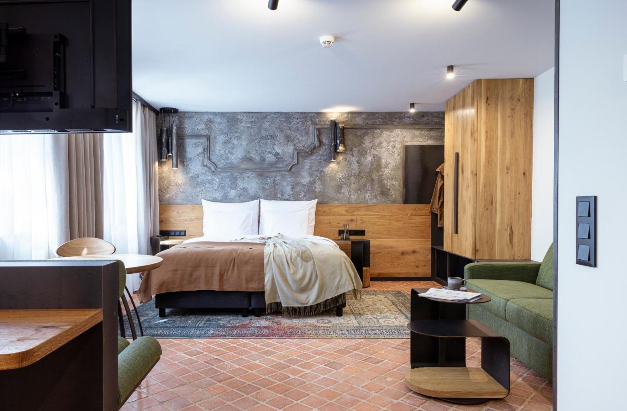 Nomadic Urban Premium Suites Krasków Eksteriør bilde