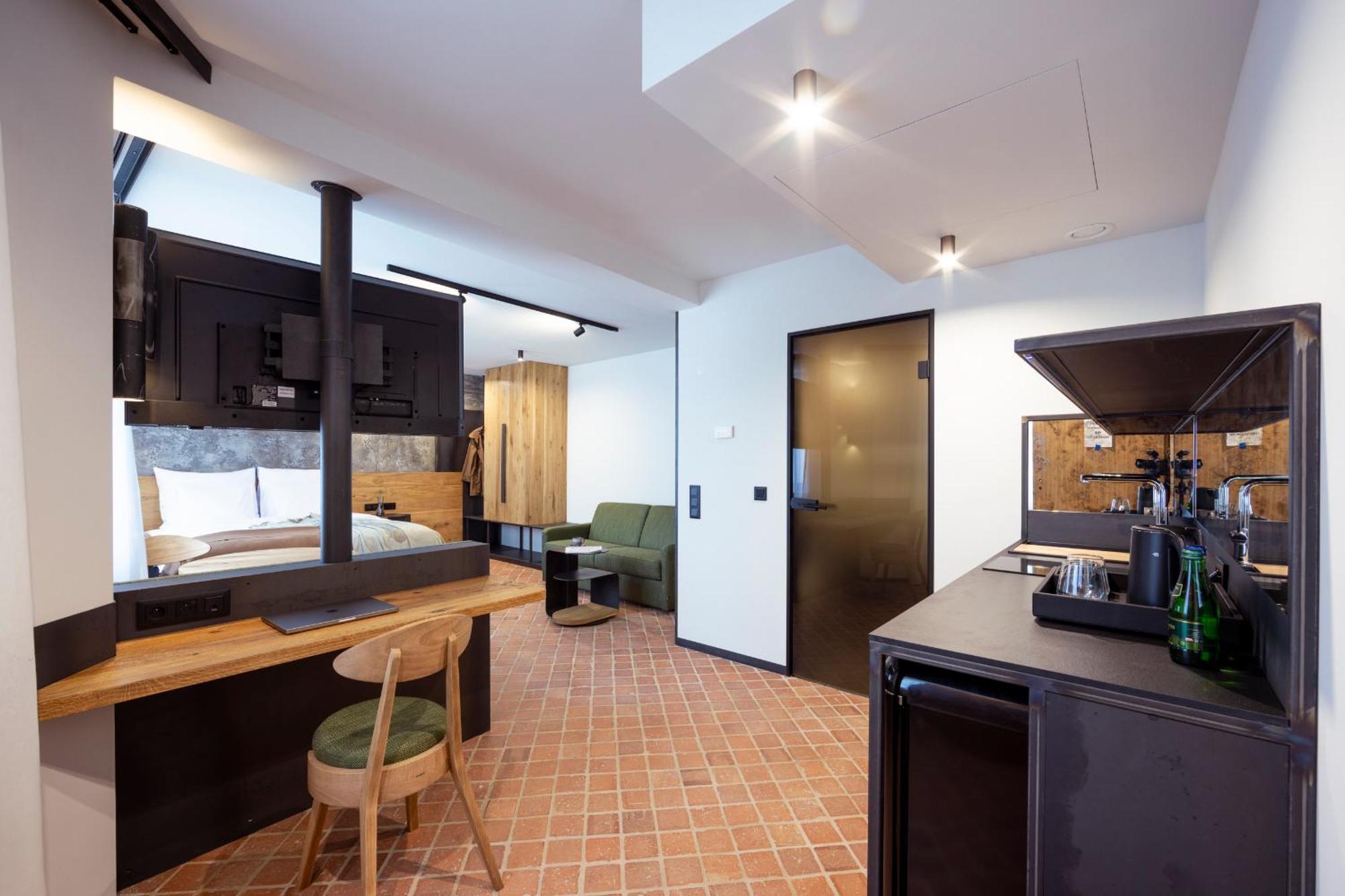 Nomadic Urban Premium Suites Krasków Eksteriør bilde