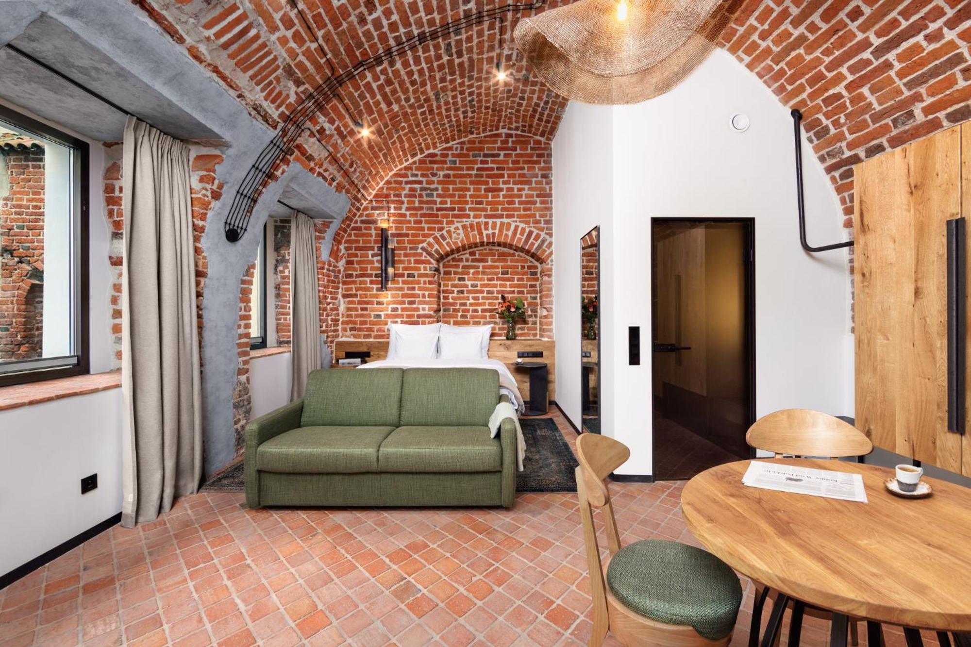 Nomadic Urban Premium Suites Krasków Eksteriør bilde