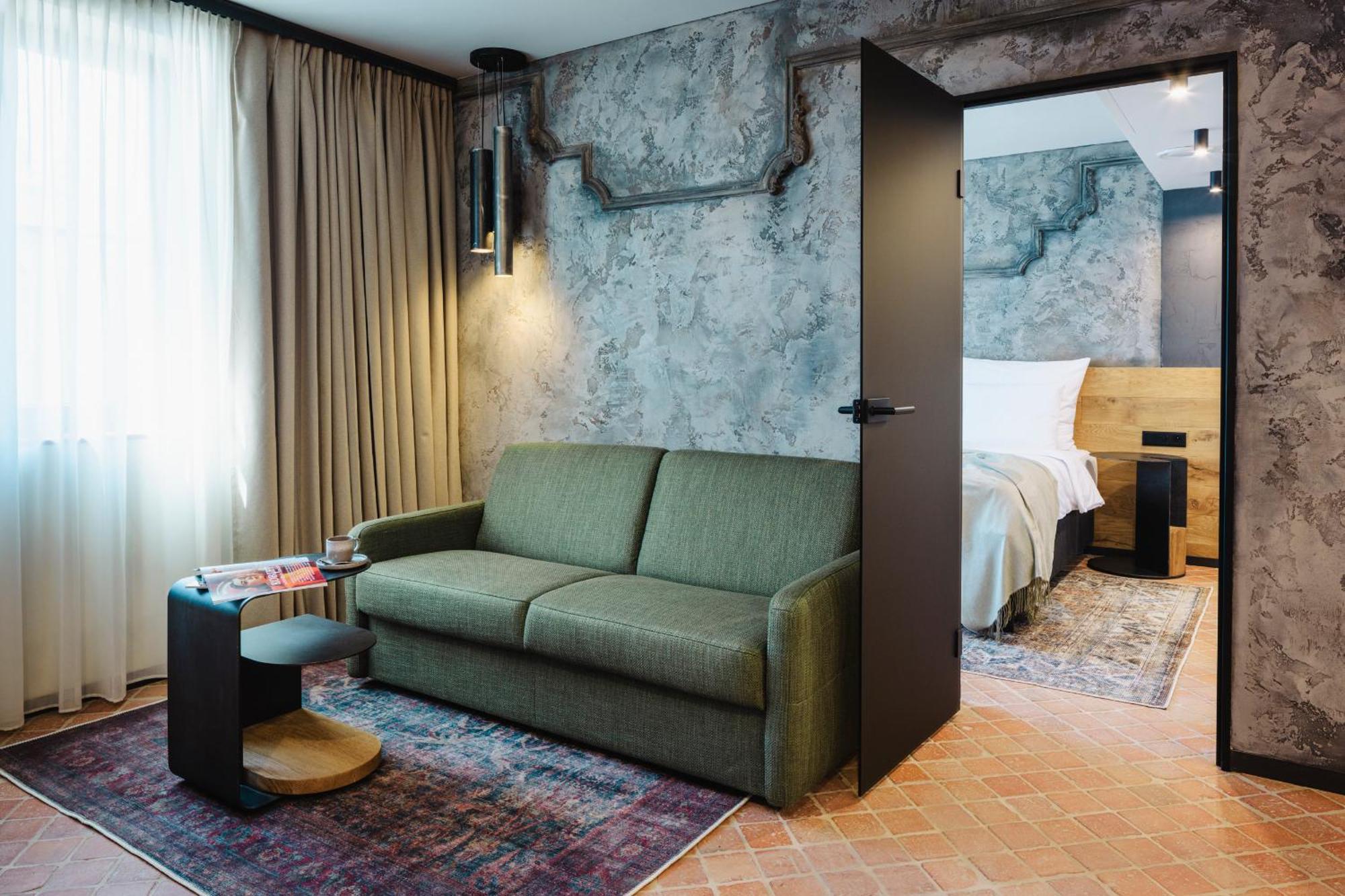 Nomadic Urban Premium Suites Krasków Eksteriør bilde